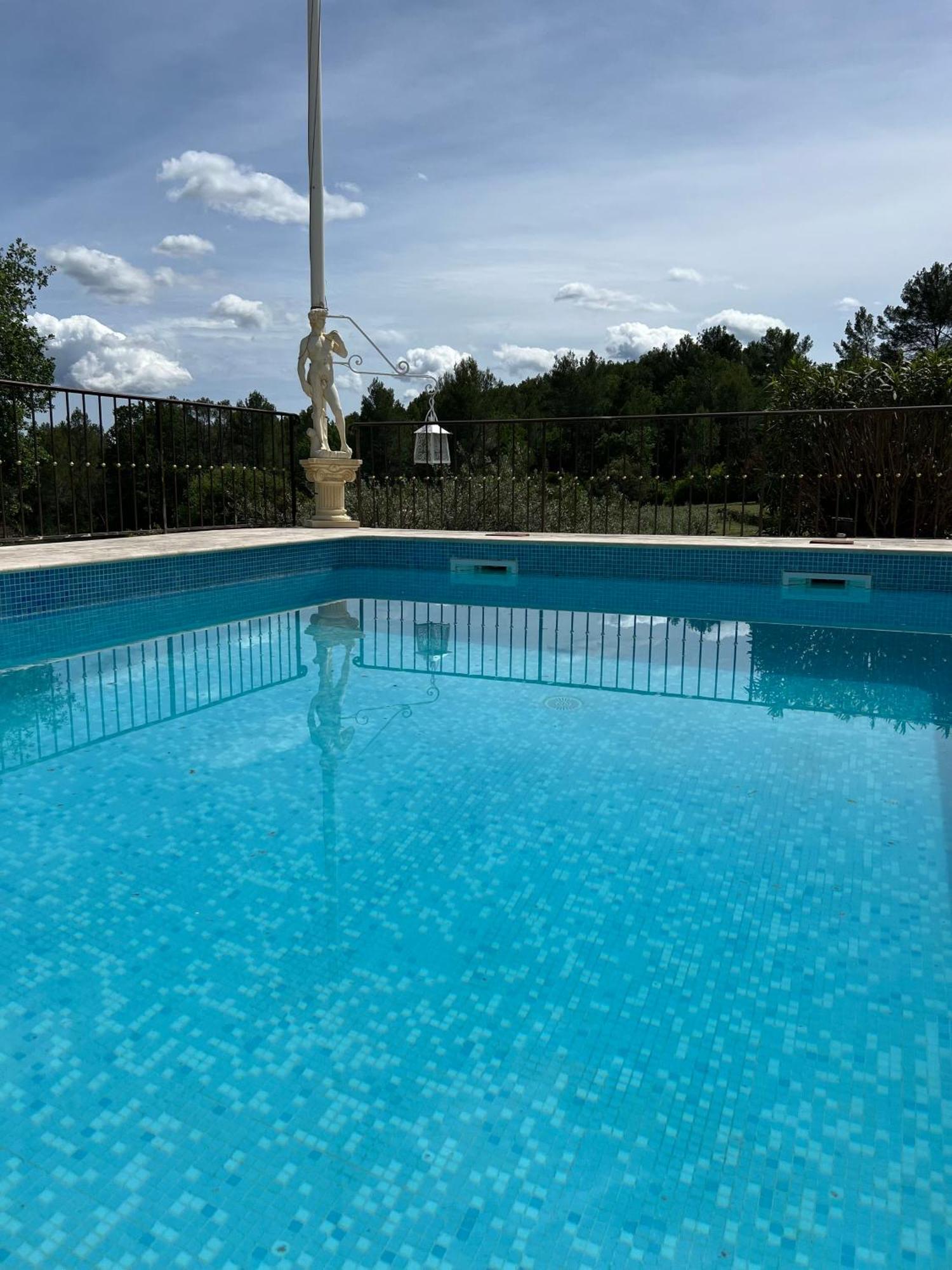 Bastide Des Hesperides Apartment Flayosc ภายนอก รูปภาพ
